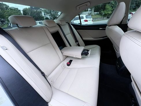 Used 2015 Lexus IS 250 AWD w/ Navigation System Package image 19