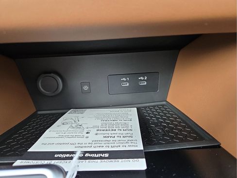 New 2026 Nissan Pathfinder Platinum image 21