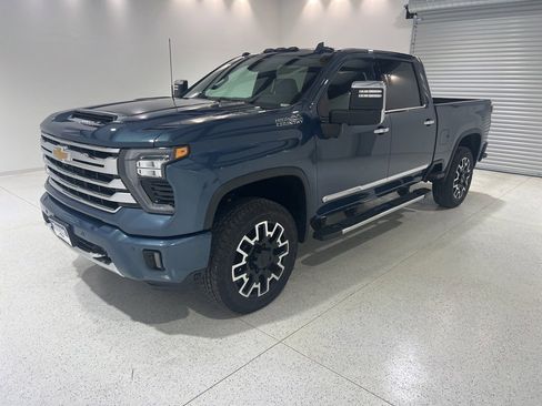 New 2025 Chevrolet Silverado 2500 High Country w/ Technology Package image 1