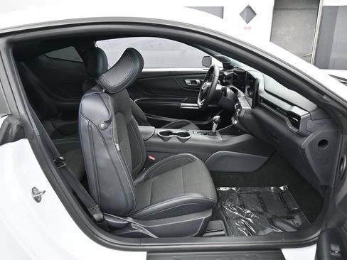 Used 2024 Ford Mustang Coupe RWD image 30