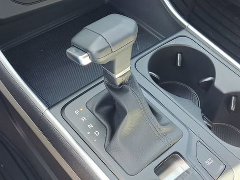 New 2026 Kia Carnival FWD image 15