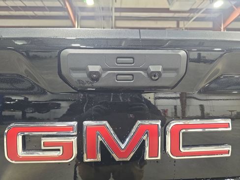 New 2026 GMC Sierra 1500 AT4 w/ AT4 Premium Package image 13