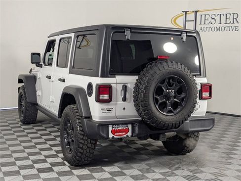 Used 2023 Jeep Wrangler Willys image 5