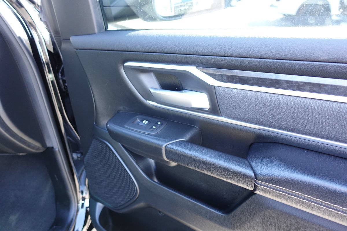 Used 2021 RAM 1500 Big Horn AWD/4WD image 33