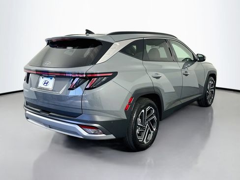 New 2026 Hyundai Tucson Limited FWD image 5