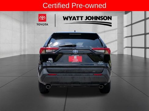 Certified 2024 Toyota RAV4 XLE AWD/4WD image 4
