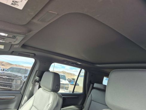 Used 2025 Chevrolet Tahoe Z71 w/ Z71 Off-Road Package image 29