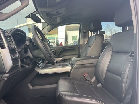 Used 2018 Chevrolet Silverado 2500 LTZ w/ Duramax Plus Package image 11
