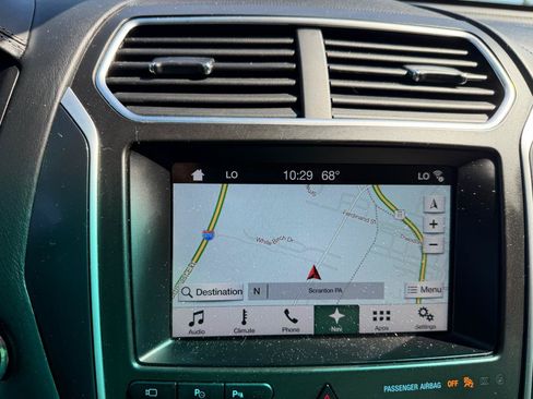 Used 2017 Ford Explorer Platinum AWD/4WD image 16