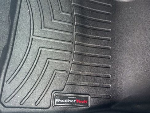 Used 2020 Chevrolet Blazer LT image 21