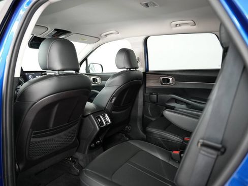 Used 2021 Kia Sorento EX FWD image 40