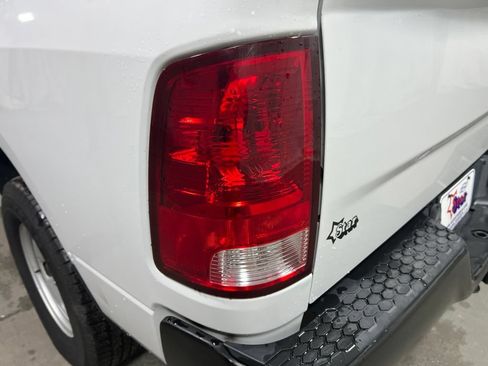Used 2020 RAM 1500 Tradesman AWD/4WD image 32