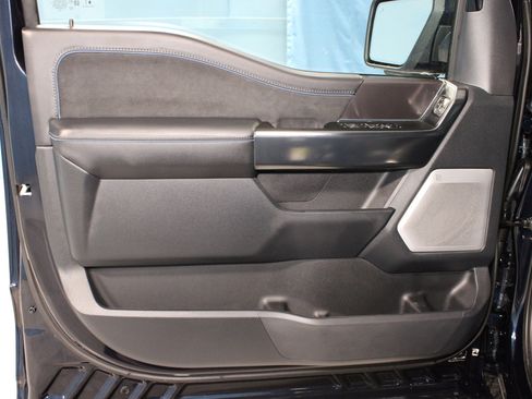 New 2025 Ford F150 Platinum w/ Equipment Group 702A High image 4