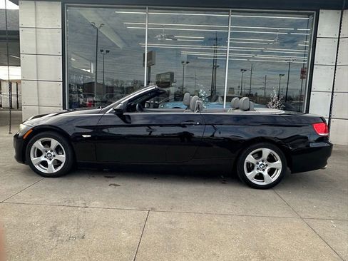 Used 2009 BMW 328i Convertible image 15