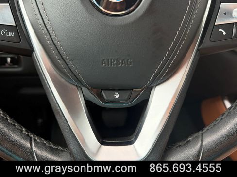 Used 2021 BMW X5 xDrive40i w/ Premium Package 2 AWD/4WD image 27