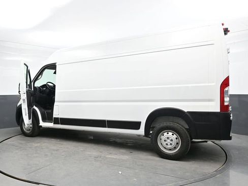 Used 2023 RAM ProMaster 2500 FWD image 41
