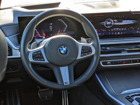 Used 2024 BMW X5 xDrive40i w/ M Sport Package AWD/4WD image 14