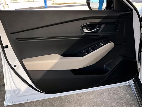 Certified 2025 Honda Accord SE image 21