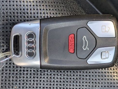 Used 2018 Audi Q7 3.0T Prestige image 28