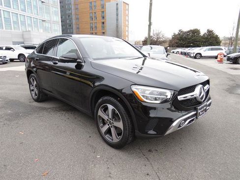 Certified 2022 Mercedes-Benz GLC 300 GLC 300 4MATIC image 5
