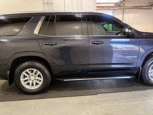 Used 2023 Chevrolet Tahoe LT w/ Luxury Package AWD/4WD image 8
