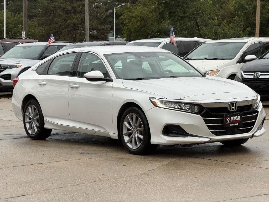 Used 2021 Honda Accord LX image 2