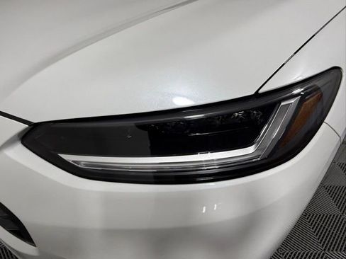 Used 2024 Honda HR-V Sport image 11