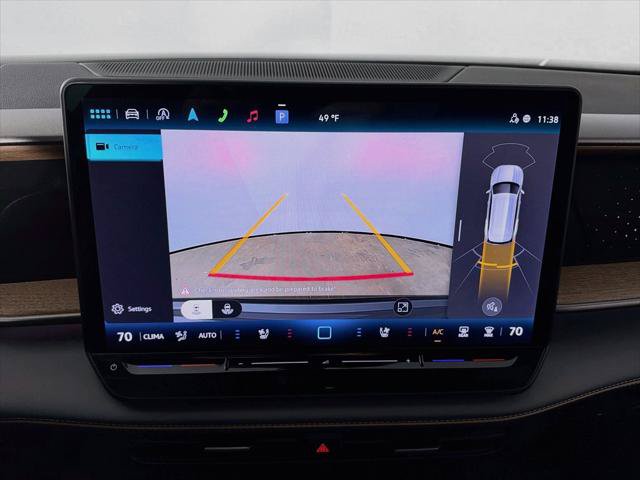 New 2027 Volkswagen Atlas SEL R-Line AWD/4WD image 14