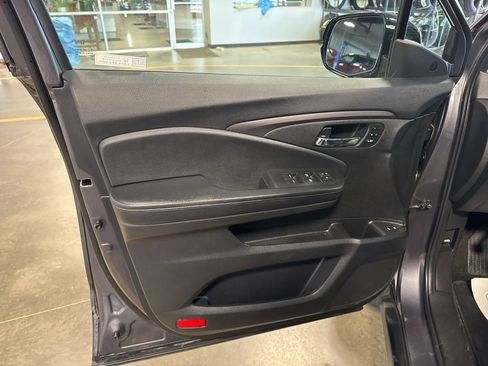 Used 2022 Honda Pilot EX-L image 24