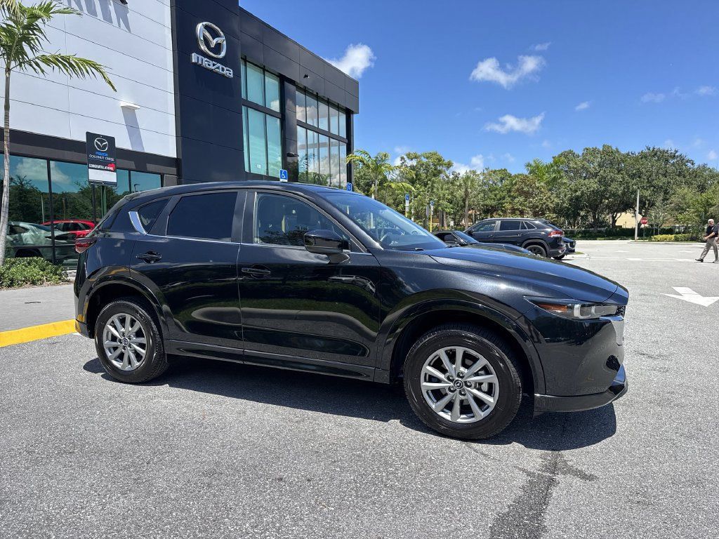 Certified 2025 MAZDA CX-5 AWD 2.5 S w/ Select Package image 6