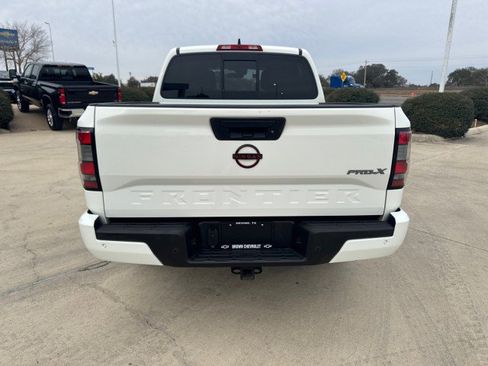 Used 2022 Nissan Frontier Pro-X image 14