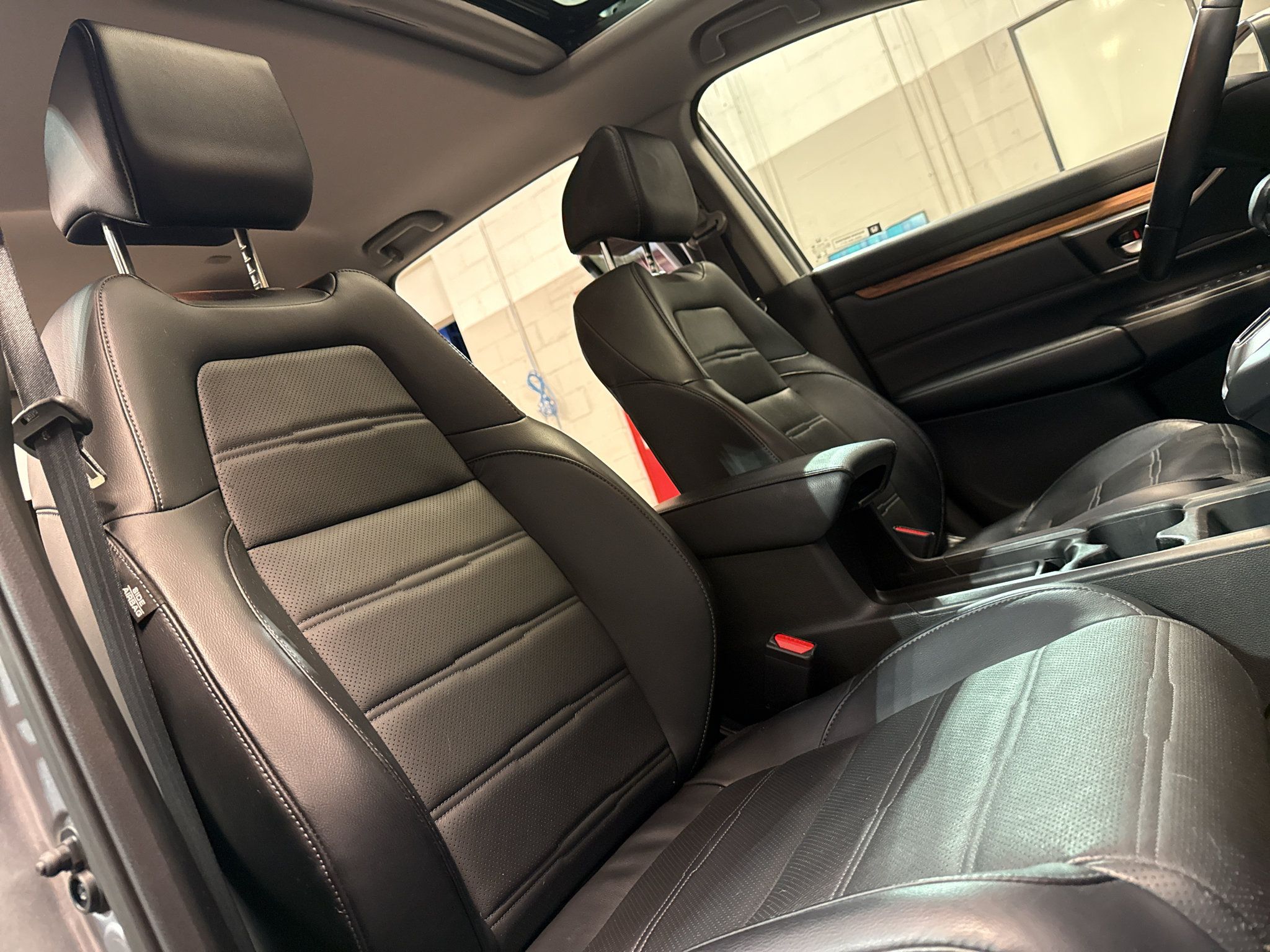 Used 2017 Honda CR-V Touring image 24