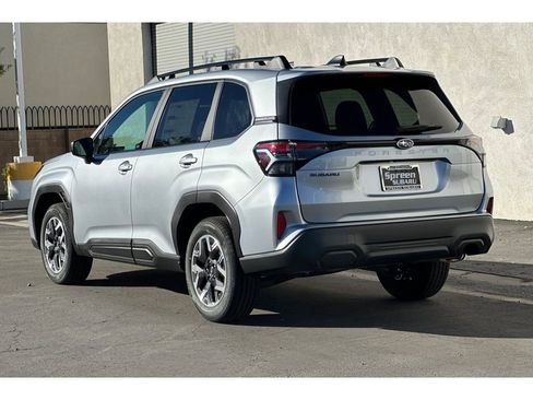 Used 2026 Subaru Forester Premium image 5