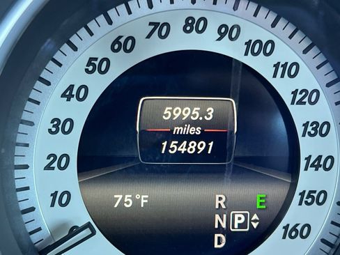 Used 2015 Mercedes-Benz E 350 4MATIC Sedan image 20