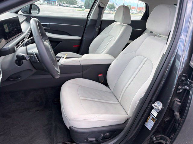 Used 2026 Hyundai Sonata SEL AWD/4WD image 15