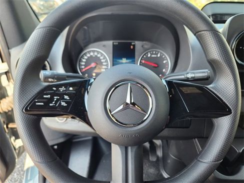 New 2025 Mercedes-Benz Sprinter 2500 image 19
