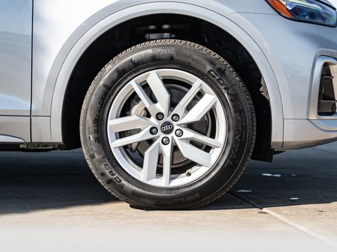 Certified 2023 Audi Q5 2.0T Premium w/ Convenience Package image 30