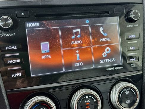 Used 2018 Subaru Forester 2.5i Premium AWD/4WD image 17