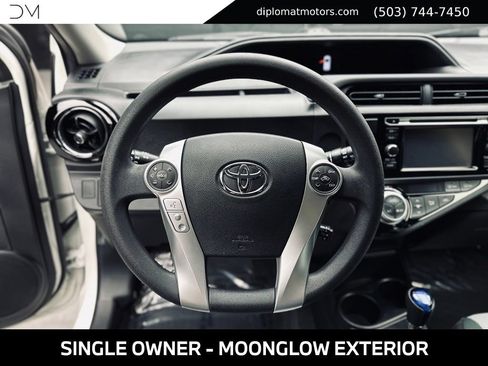 Used 2015 Toyota Prius C Two FWD image 27