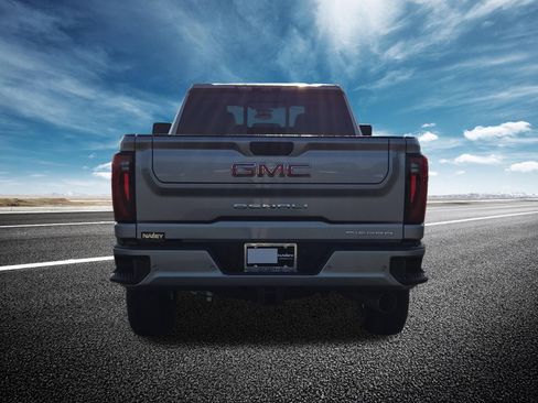 New 2026 GMC Sierra 2500 Denali w/ Denali Reserve Package AWD/4WD image 23