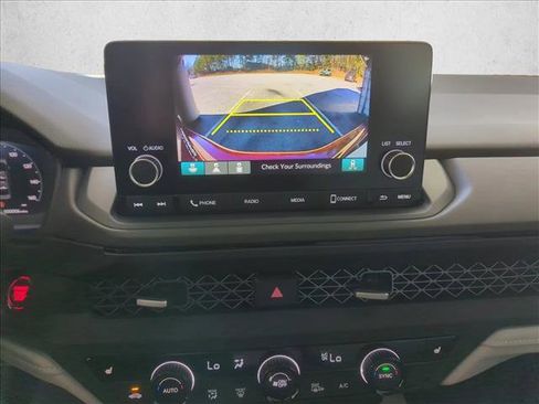 Used 2024 Honda Accord EX image 12