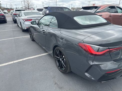 Used 2023 BMW M440i Convertible w/ Premium Package image 33