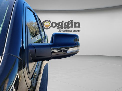 Used 2022 RAM 1500 Limited w/ Night Edition image 28