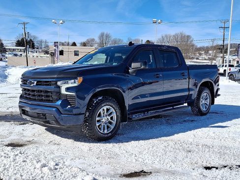 Certified 2023 Chevrolet Silverado 1500 RST w/ Convenience Package II image 3