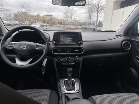 Used 2019 Hyundai Kona SE image 20