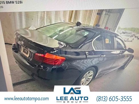Used 2015 BMW 528i Sedan w/ Premium Package RWD image 2