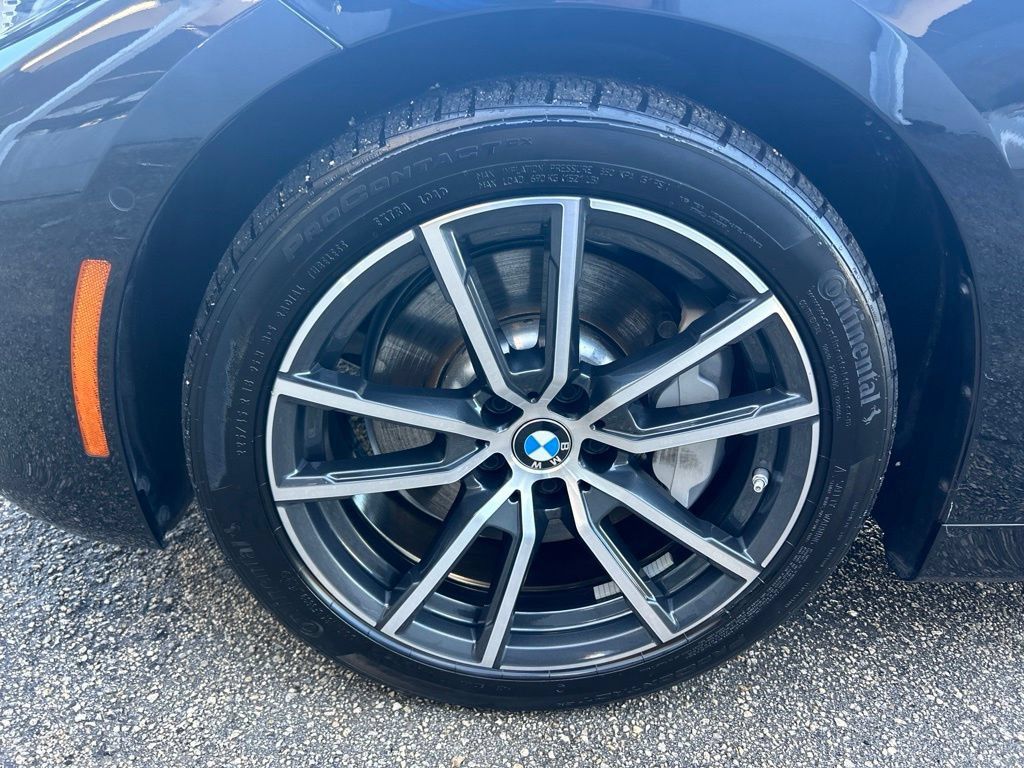 Used 2025 BMW 430i Convertible w/ Premium Package RWD image 17