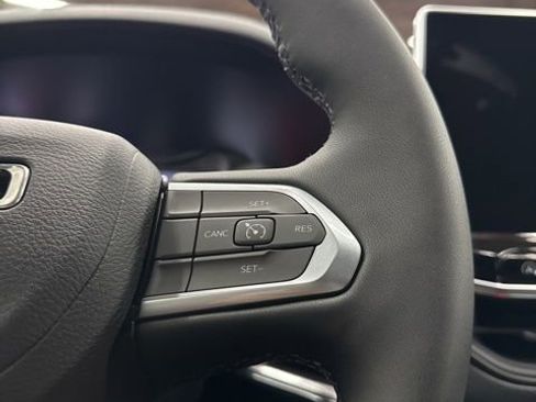 New 2026 Jeep Compass Latitude image 14