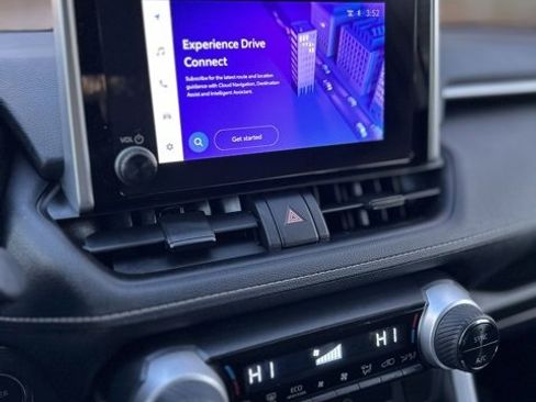 Used 2024 Toyota RAV4 XLE image 12