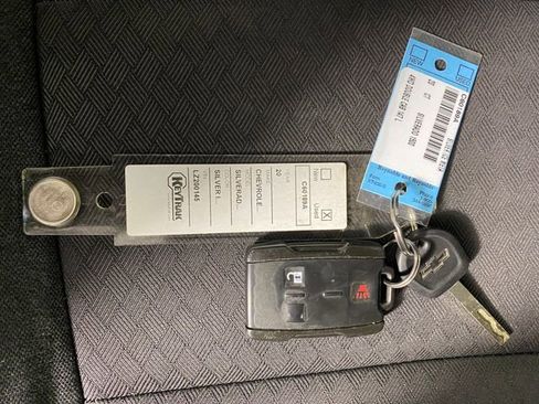 Certified 2020 Chevrolet Silverado 1500 LT w/ Trailering Package image 30